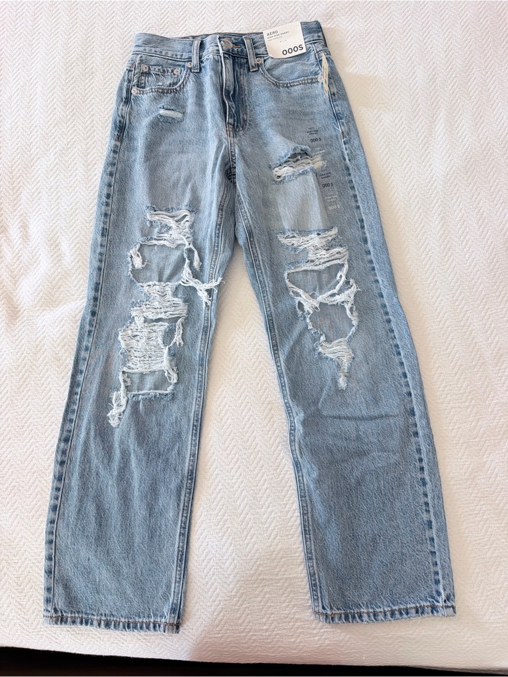 New Aeropostale High Rise 90’s Baggy Light Blue Ripped Straight Jeans 000S